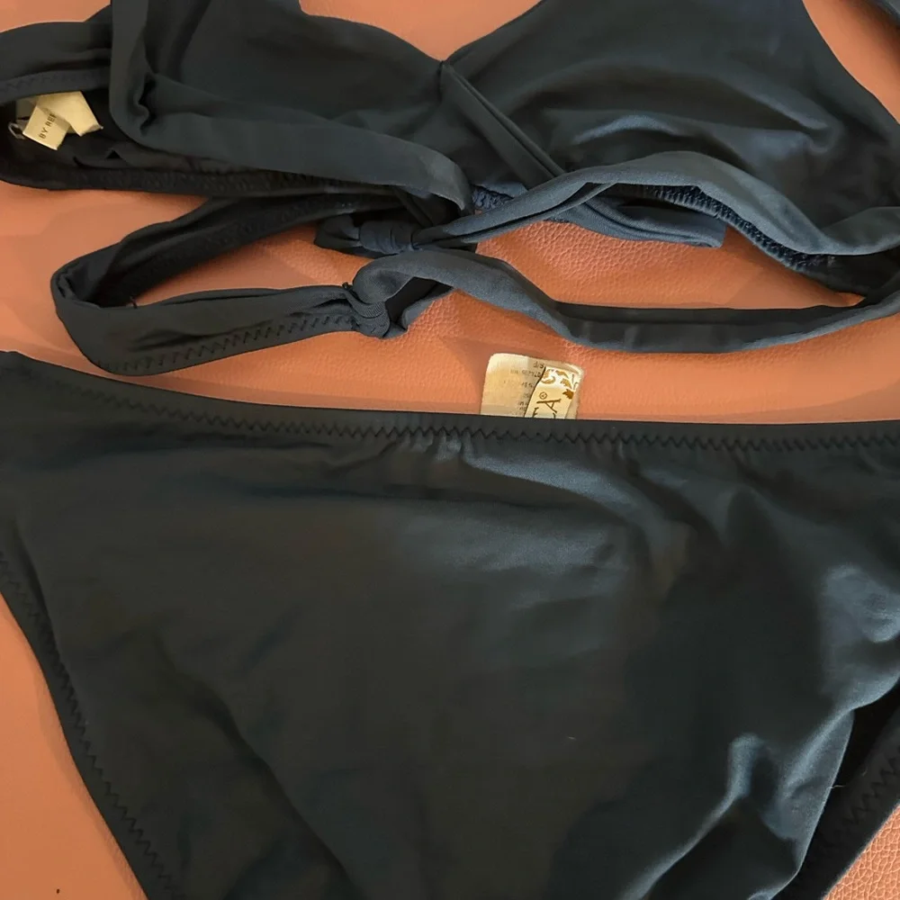 BECCA Navy Bikini Set - Picture 2 of 4